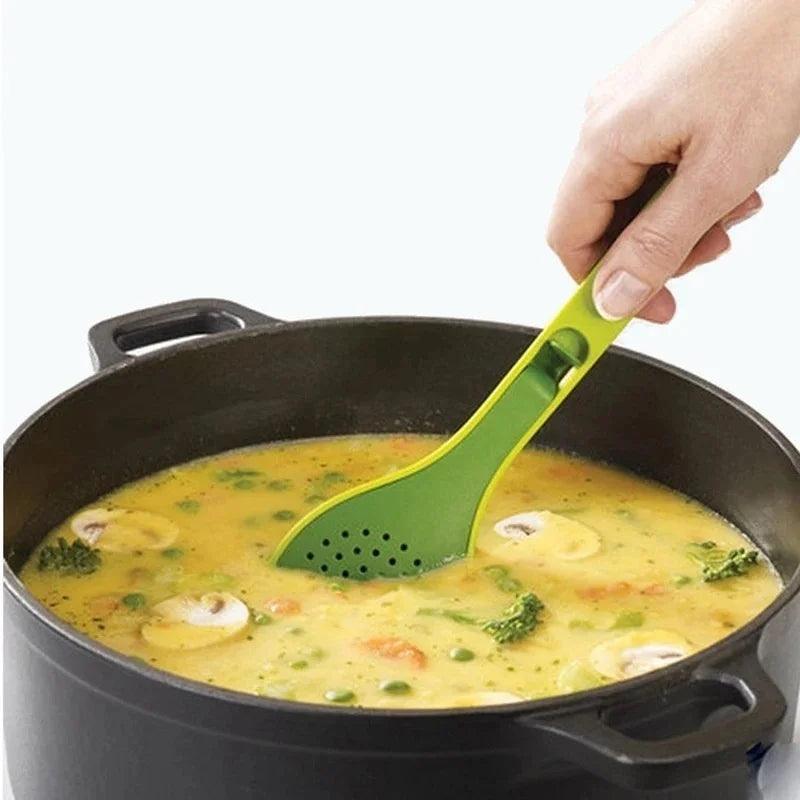 Colher Culinária com Infusor de demperos