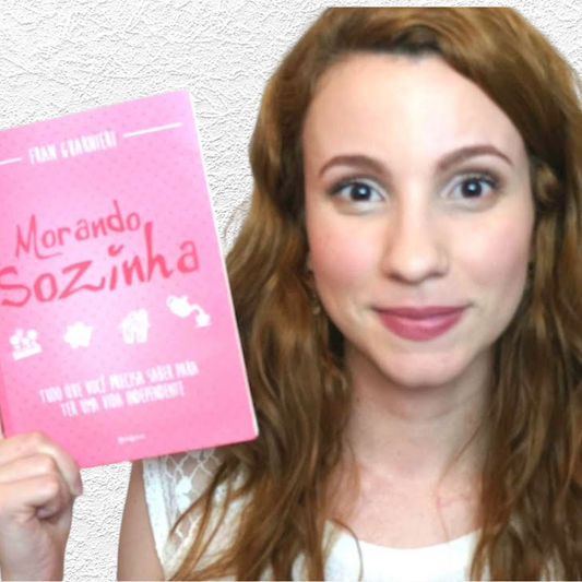 Morando Sozinha: O Livro que é Melhor que um Date (e te Ensina a Trocar um Chuveiro!)